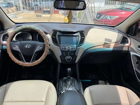 Hyundai santa fe Limited 2016 image 10