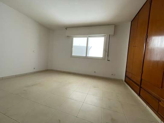 Appartement à louer à fan résidence 3 chambres image 8