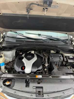HYUNDAI SANTA FE 2014 image 6