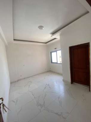 Superbe appartement de type F4 à louer image 5