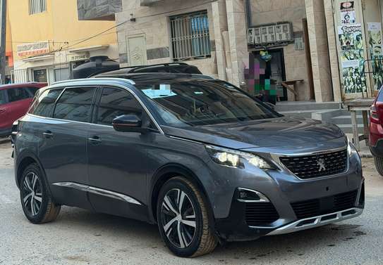 Peugeot 5008 Année: 2018 image 3