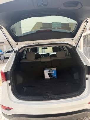 HYUNDAI SANTAFE SPORT 2017 image 6