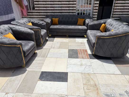 Salon 7 places vip image 2