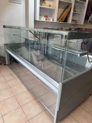 VITRINE REFRIGERE. image 2