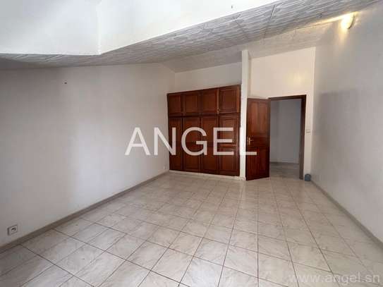 Ref_1796_PL  Grande villa avec jardin  aux Almadies image 11