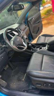 Hyundai tucson limited image 7