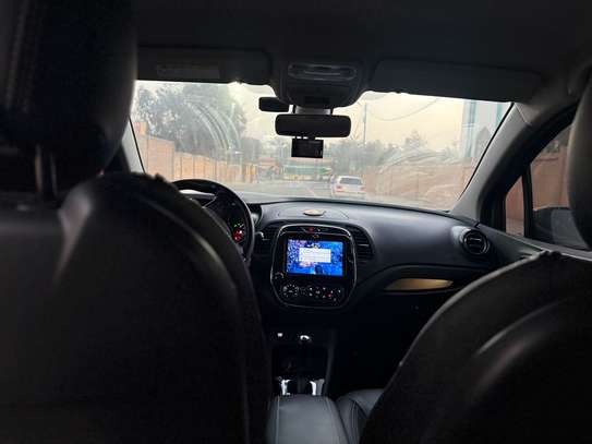 Renault QM3 2017 image 6