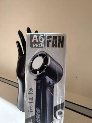 MINI VENTILATEUR PORTABLE image 5