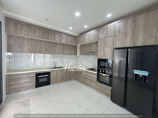 Appartement à louer à Mermoz image 4