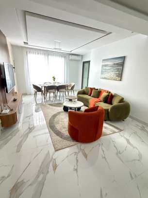 MAGNIFIQUE APPARTEMENT F3 MEUBLÉ À LOUER À MERMOZ image 5