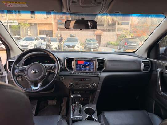 Kia sportage image 8