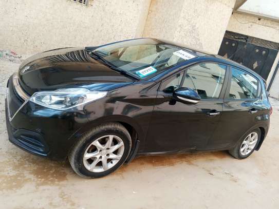 PEUGEOT 208 2016 image 6