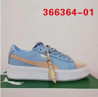 Vente de Chaussure image 7