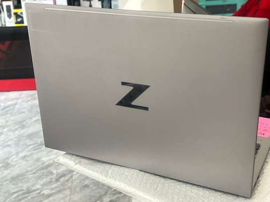 Mp zbooK G9 12 G core it 32G RAM 1TB D.D image 3