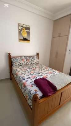 STUDIO MEUBLÉ À LOUER – LES MAMELLES image 6