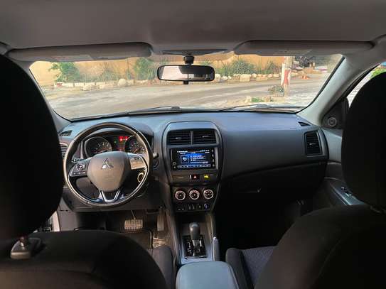 Mitsubishi rvr 2019 image 2