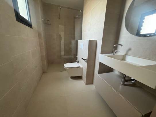 Appartement plateau à louer vue sur image 14