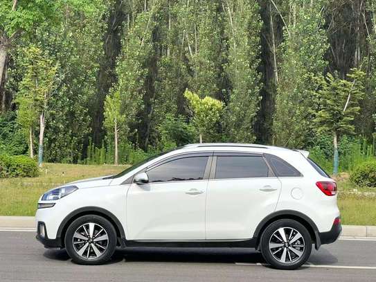 KIA SELTOS KX3 image 7