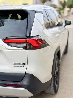 TOYOTA RAV4  ANNÉE 2021 image 9