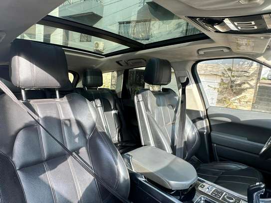 Range rover sport essence image 8