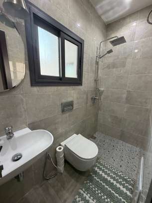 Appartement meublé aux Almadies image 5
