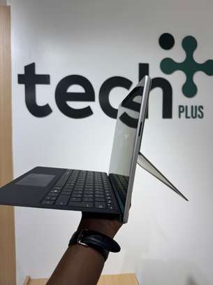 Surface Pro 11 - Intel Ultra 7 268V | 32GB RAM | 2 Téra image 4