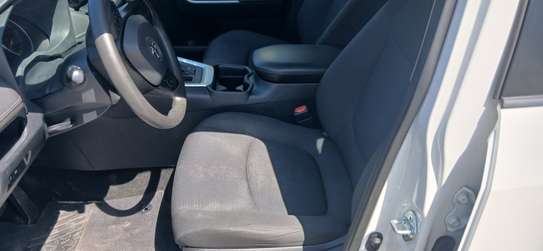 Toyota RAV 4 2019 image 5