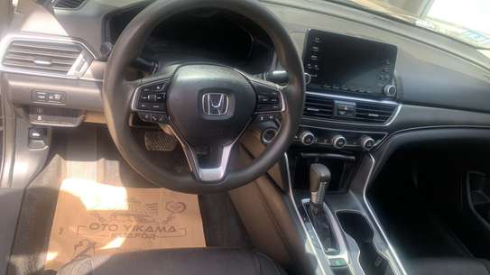 HONDA ACCORD 2018 LX image 3