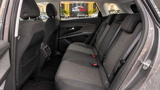 Peugeot 3008 2022 sous douane image 7