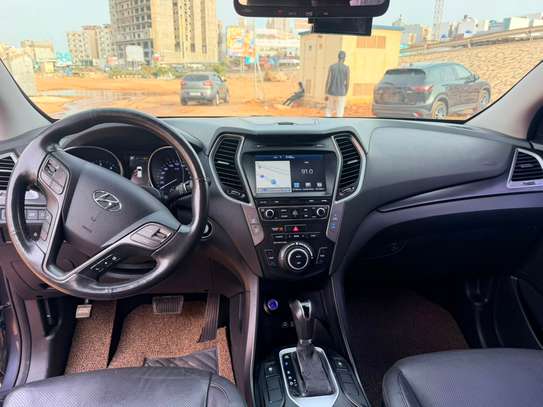 HYUNDAI SANTAFE Année : 2017 image 4