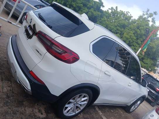 BMW X5 2019 image 6