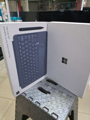 Microsoft Surface Pro 12 2026 image 9