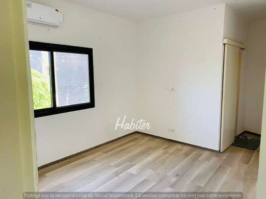 Appartement à louer à la Sicap Baobab image 3