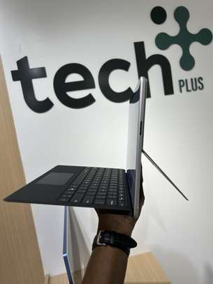 Surface Pro 10 - Intel Ultra 7 | 16GB RAM | 512 image 5