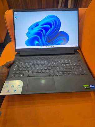 Gamer Dell G15 we image 2