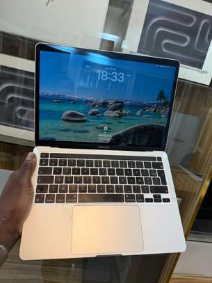 MacBook Pro M2 (2022) Touchbar 512Go/8Go image 6