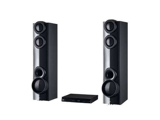 HOME CINEMA LG 1000WATT LHD675BG image 4