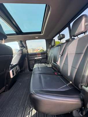 Ford F150 Lariat 2017 image 11