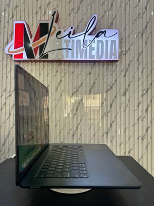 Mac Air m2 16/256 image 3