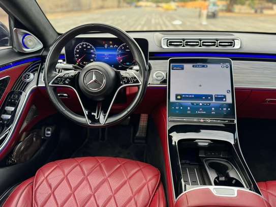 MERCEDES S580 image 5