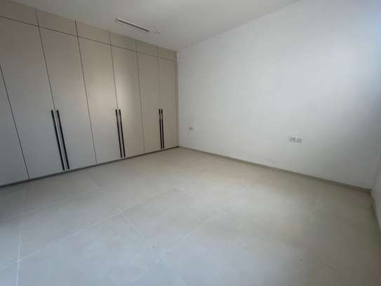 Appartement plateau à louer vue sur image 13