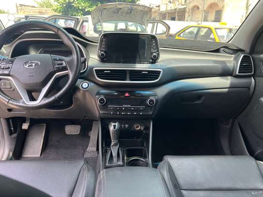 Hyundai image 8