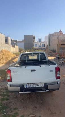 Mitsubishi L200 4x4 Blanc Pick-up Puissant image 8