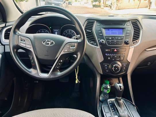 HYUNDAI SANTA FE 2015 image 5
