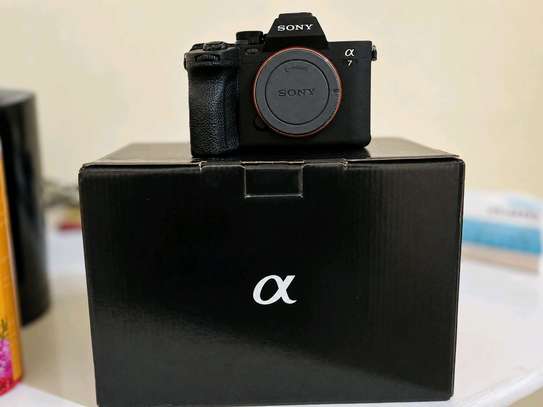 Sony a7 IV neuf jamais utiliser boitier nu image 3