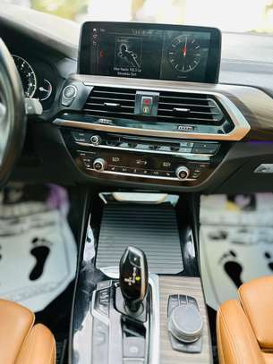 BMW X3 année 2019 image 11