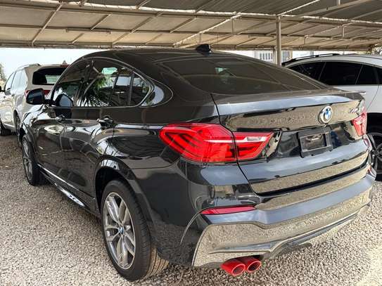 BMW X4 PACK M image 2