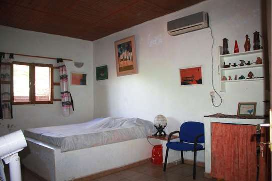 VILLA À NIANING / PETITE COTE image 4