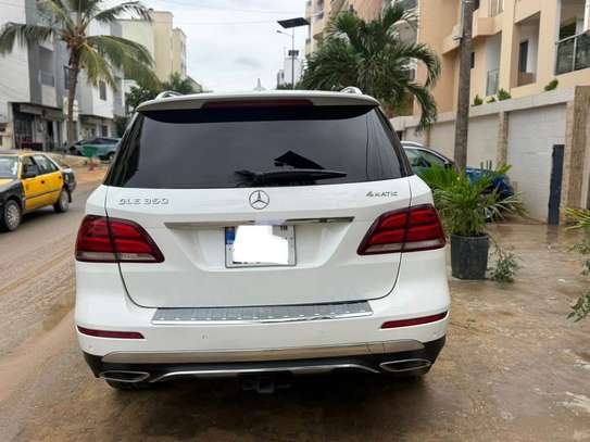 Mercedes GLE 350 4Matic 2017 SUV blanc puissant image 6