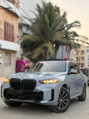 BMW X5 2025 image 12